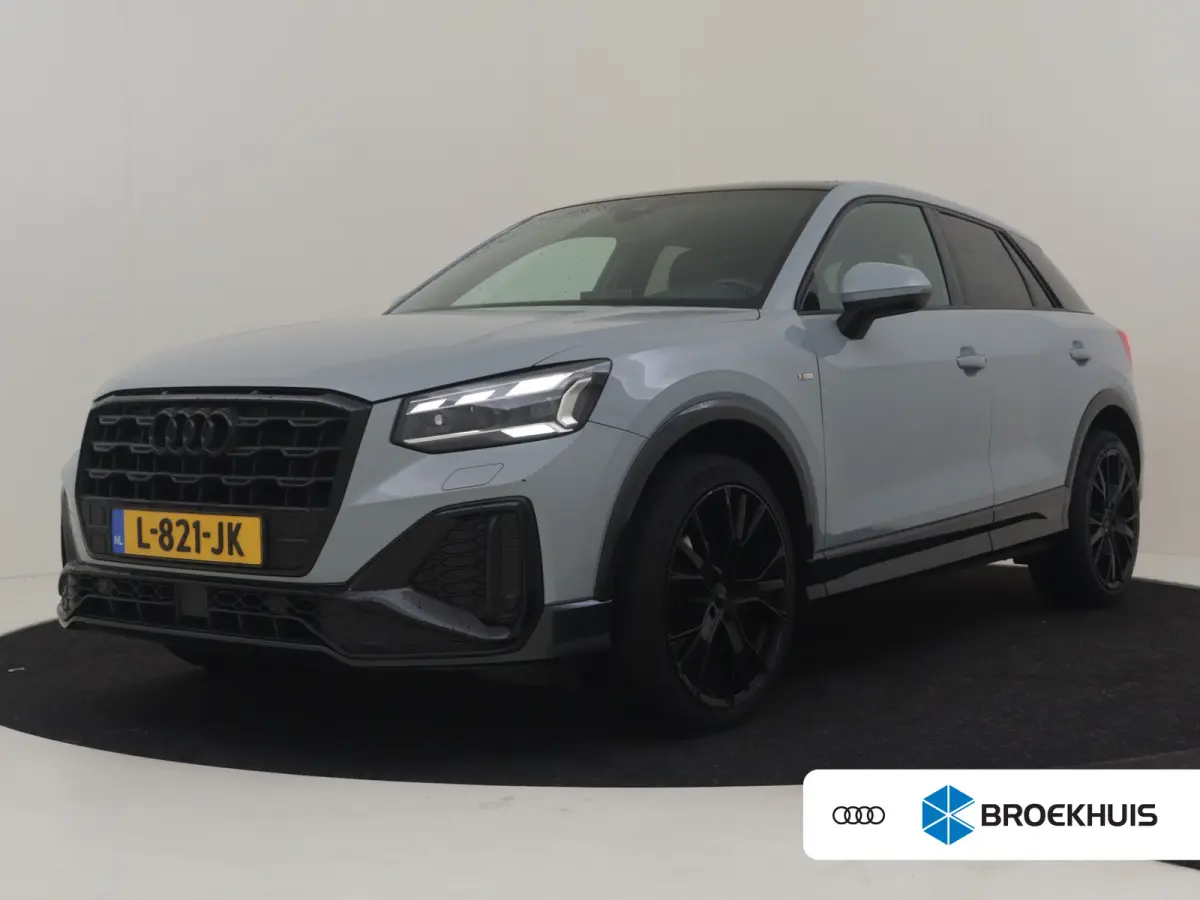 35 TFSI S Edition 150PK | Elektr glazen pano-dak | Trekhaak | App connect | Navi | Climate control | Cruise control | Parkeersensoren | DAB | LED | 19"LMV