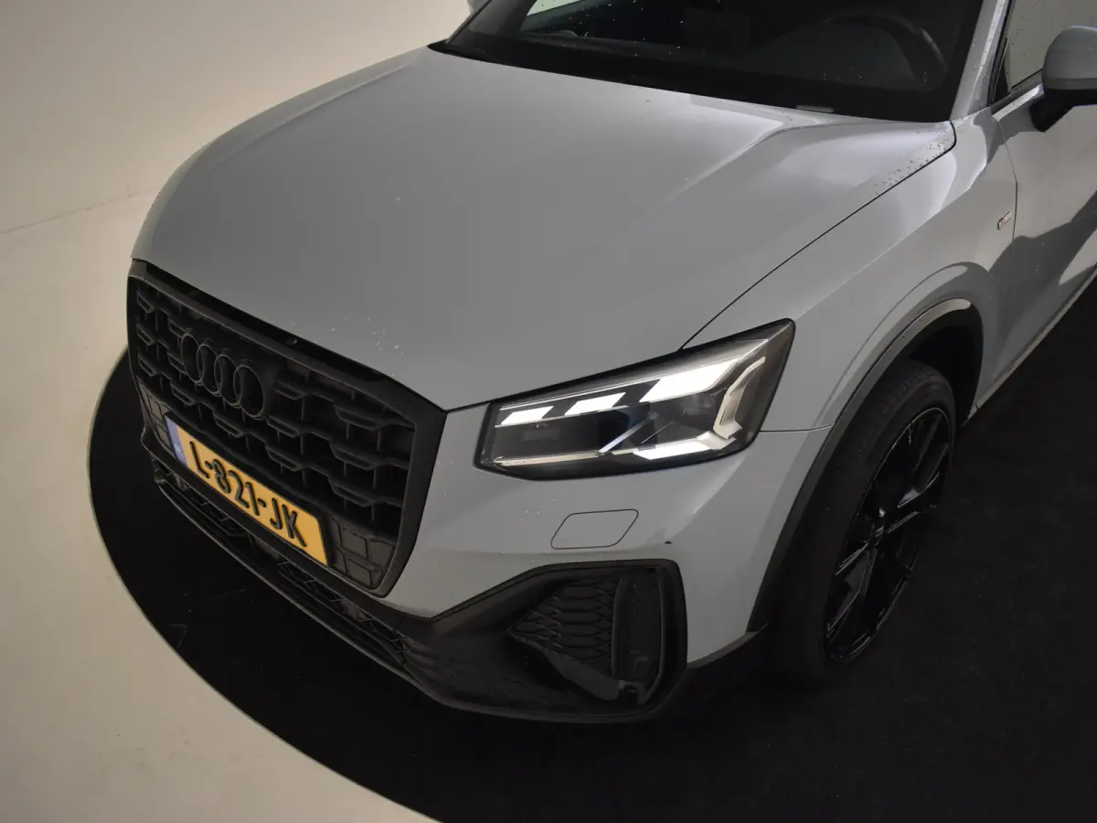 35 TFSI S Edition 150PK | Elektr glazen pano-dak | Trekhaak | App connect | Navi | Climate control | Cruise control | Parkeersensoren | DAB | LED | 19"LMV