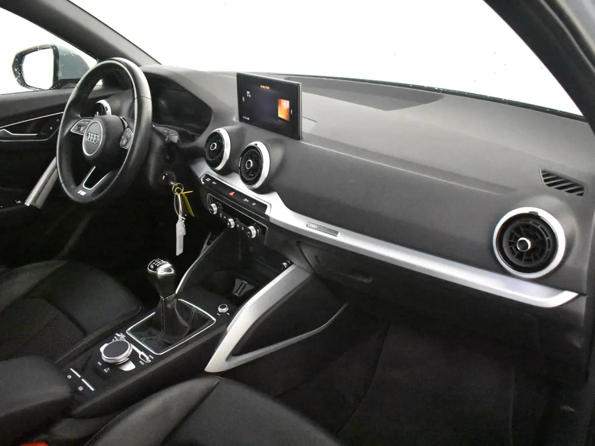 35 TFSI S Edition 150PK | Elektr glazen pano-dak | Trekhaak | App connect | Navi | Climate control | Cruise control | Parkeersensoren | DAB | LED | 19"LMV