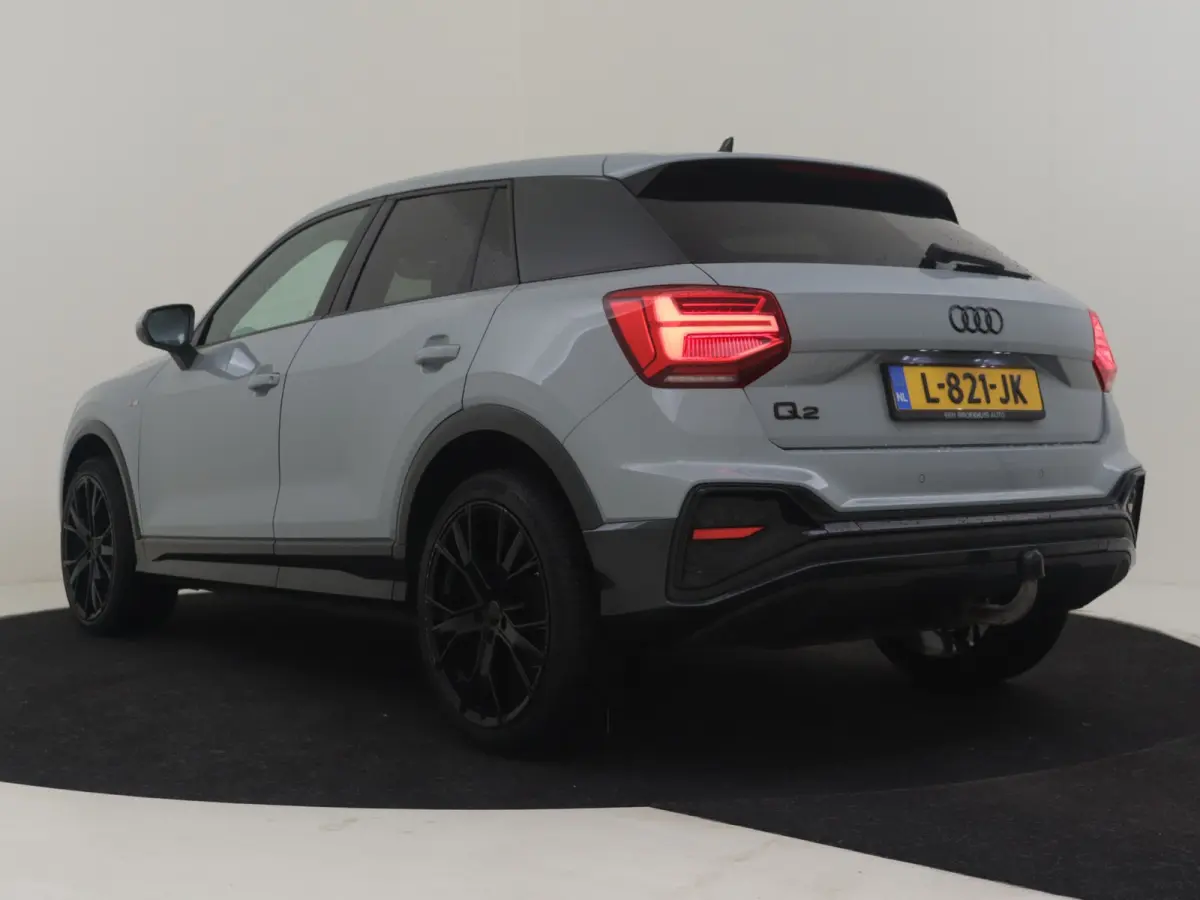 35 TFSI S Edition 150PK | Elektr glazen pano-dak | Trekhaak | App connect | Navi | Climate control | Cruise control | Parkeersensoren | DAB | LED | 19"LMV