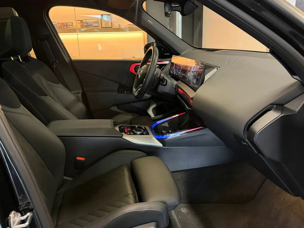 30e xDrive M Pack VOL Pano Memory 360Cam. Alarm