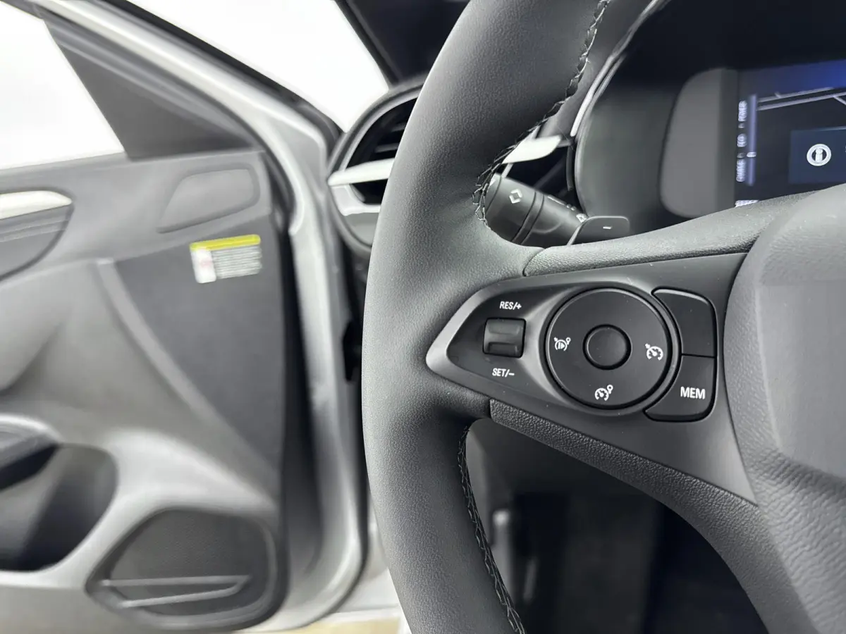 145 pk Automaat Hybrid GS | Navigatie | Led | Camera | Carplay