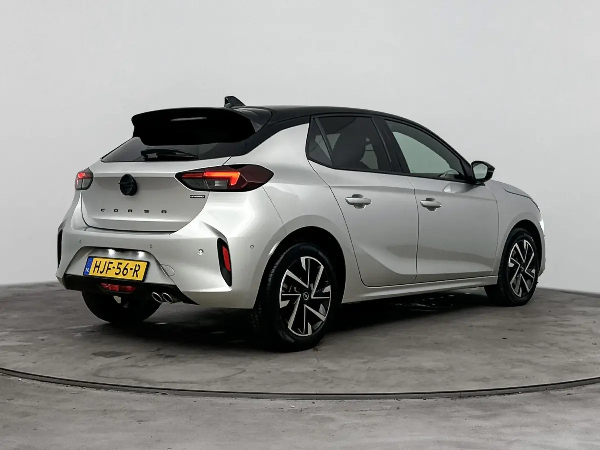 145 pk Automaat Hybrid GS | Navigatie | Led | Camera | Carplay