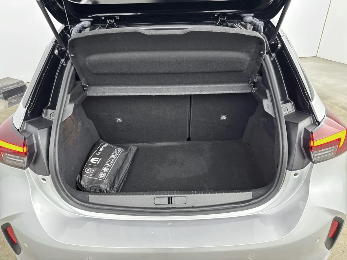 145 pk Automaat Hybrid GS | Navigatie | Led | Camera | Carplay