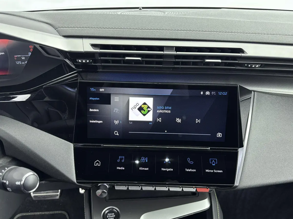 Plug-in Hybrid Automaat 225pk GT | Camera | Adaptieve Cruise Control | Alcantara Bekleding | Stoelverwarming | Maatrix LED Koplampen