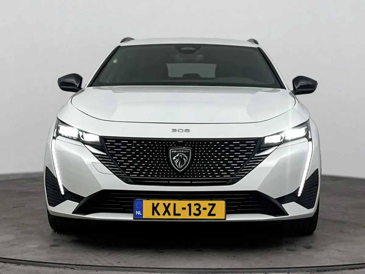 Plug-in Hybrid Automaat 225pk GT | Camera | Adaptieve Cruise Control | Alcantara Bekleding | Stoelverwarming | Maatrix LED Koplampen