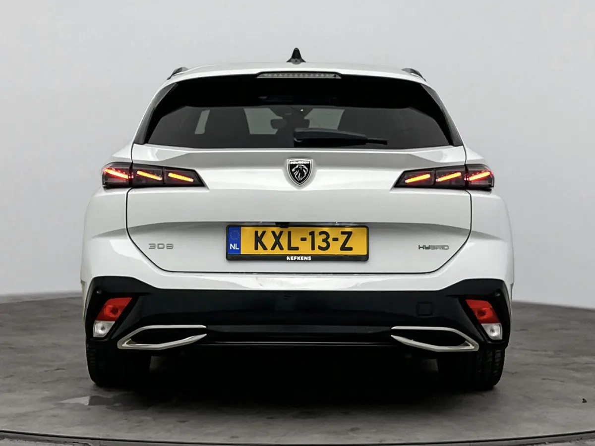 Plug-in Hybrid Automaat 225pk GT | Camera | Adaptieve Cruise Control | Alcantara Bekleding | Stoelverwarming | Maatrix LED Koplampen