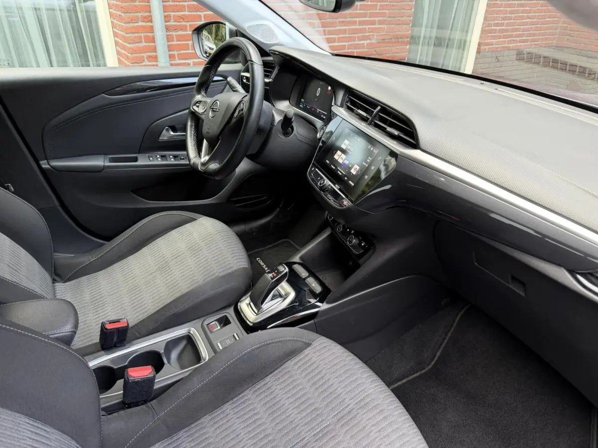Business Edition 50 kWh | PDC | Carplay | Camera | Airco |1ste eigenaar Elegance 50 kWh