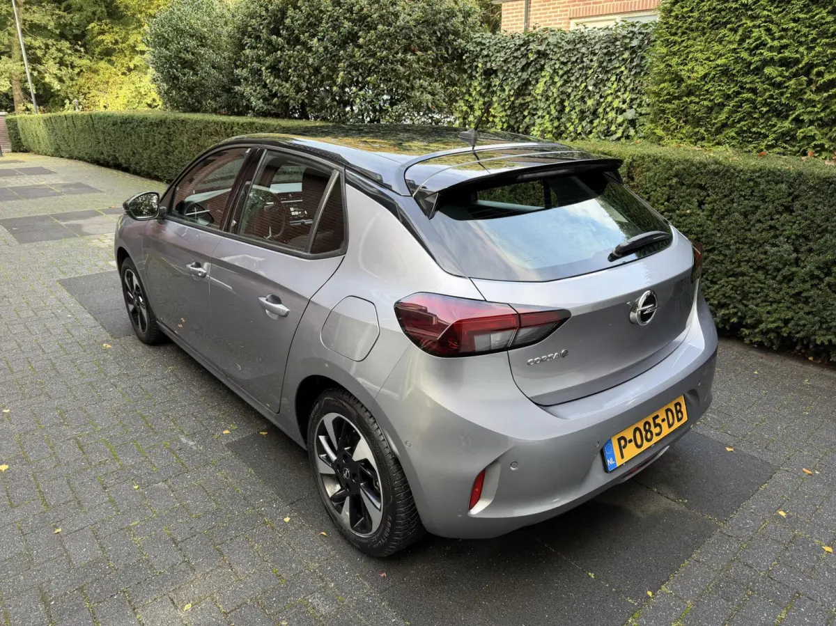 Business Edition 50 kWh | PDC | Carplay | Camera | Airco |1ste eigenaar Elegance 50 kWh