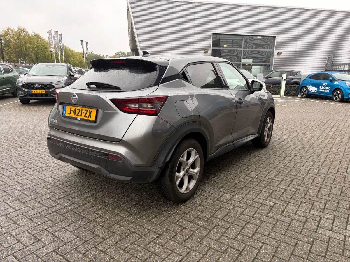 1.0 DIG-T N-Connecta | 117 PK | AUTOMAAT | KEYLESS ENTRY | CAMERA | PARKEERSENSOREN VOOR EN ACHTER | ALL-SEASONBANDEN | CLIMATE CONTROL | NAVIGATIE |