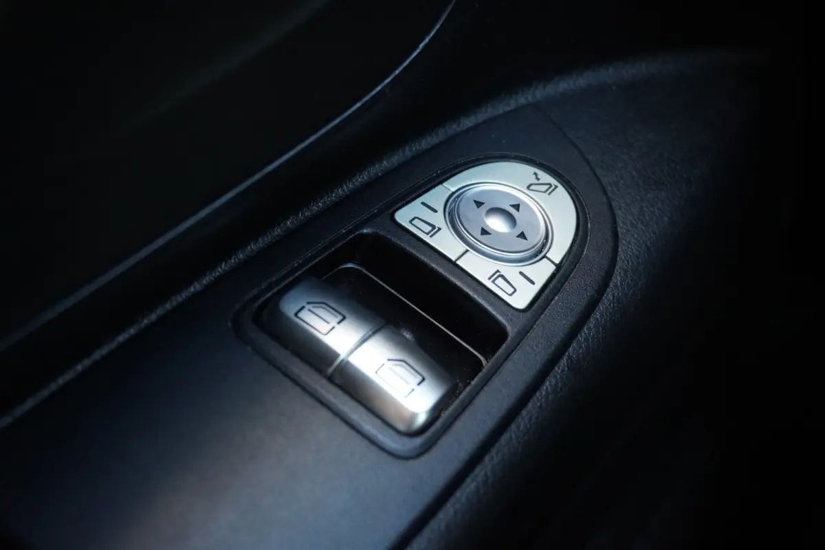 110 CDI XL EURO 6 - Airco - Camera - Carplay - €12.950,- Excl.