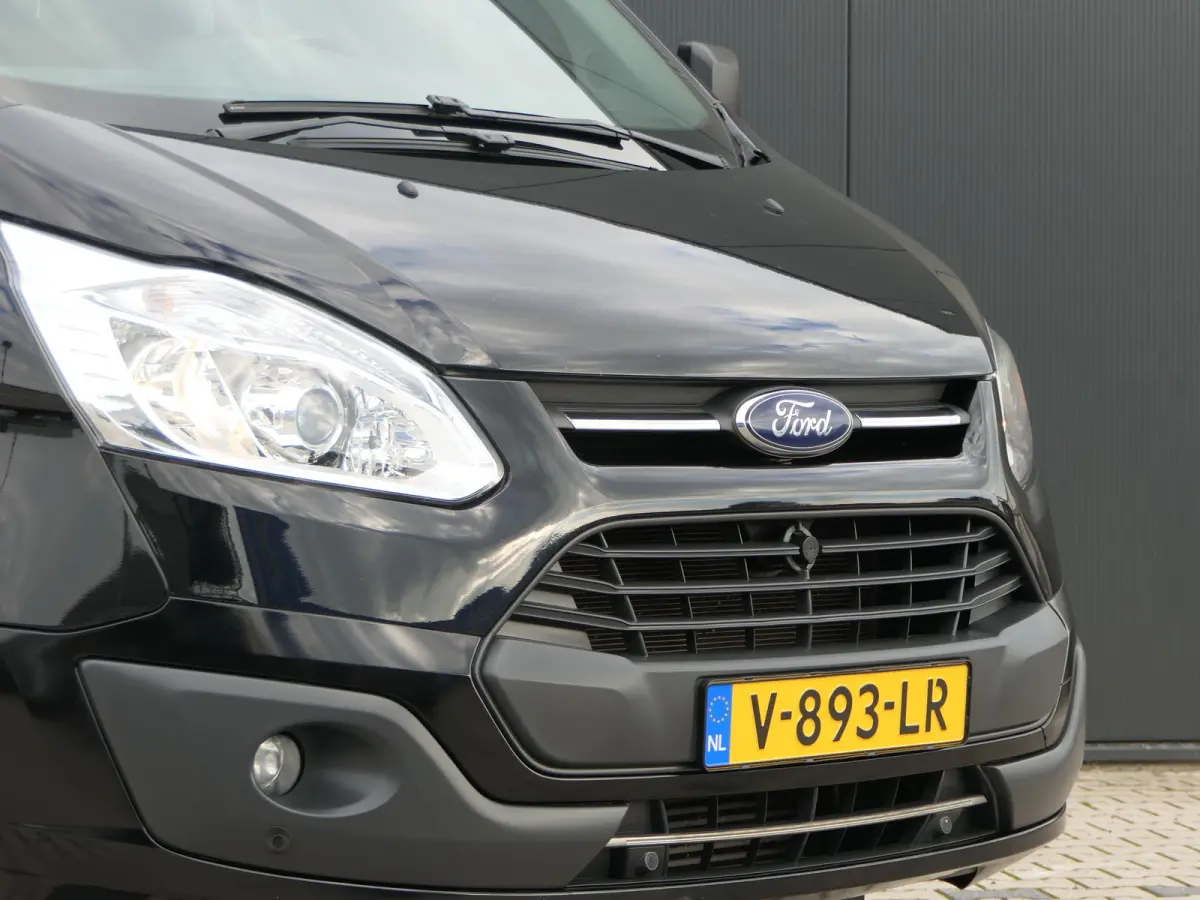 290 2.0 TDCI L1H1 Trend DC | Dubbele Cabine | 5-Persoons | Trekhaak | Camera | Lichtmetalen Velgen | Stoelverwarming