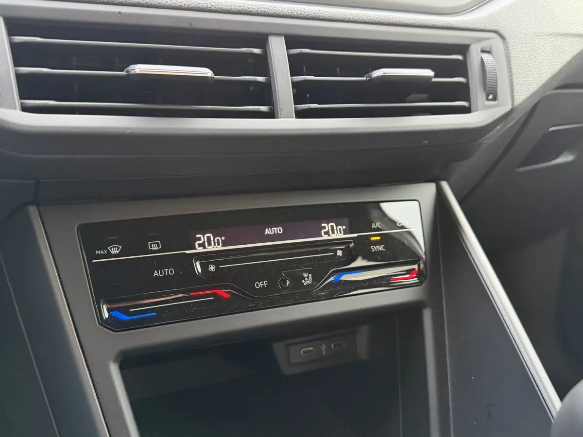 1.0 TSI R-Line 110 PK | CLIMATE | ADAPT. CRUISE | VIRTUAL COCKPIT | CARPLAY |