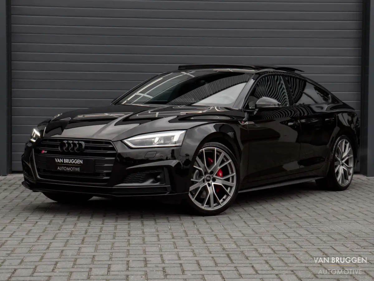 3.0 TFSI quattro Pano Massage Head-up B&O Carbon 20" Sfeer