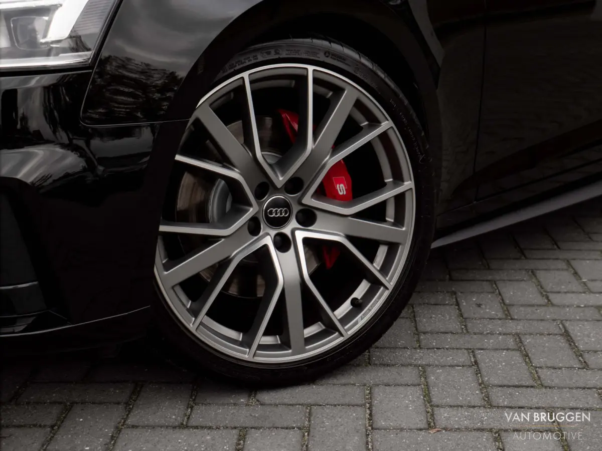 3.0 TFSI quattro Pano Massage Head-up B&O Carbon 20" Sfeer