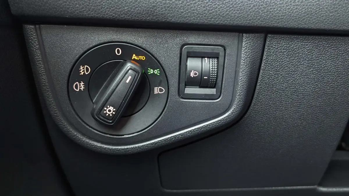 1.0 TSI 110pk DSG R-Line | App Connect | Stoelverwarming | Camera