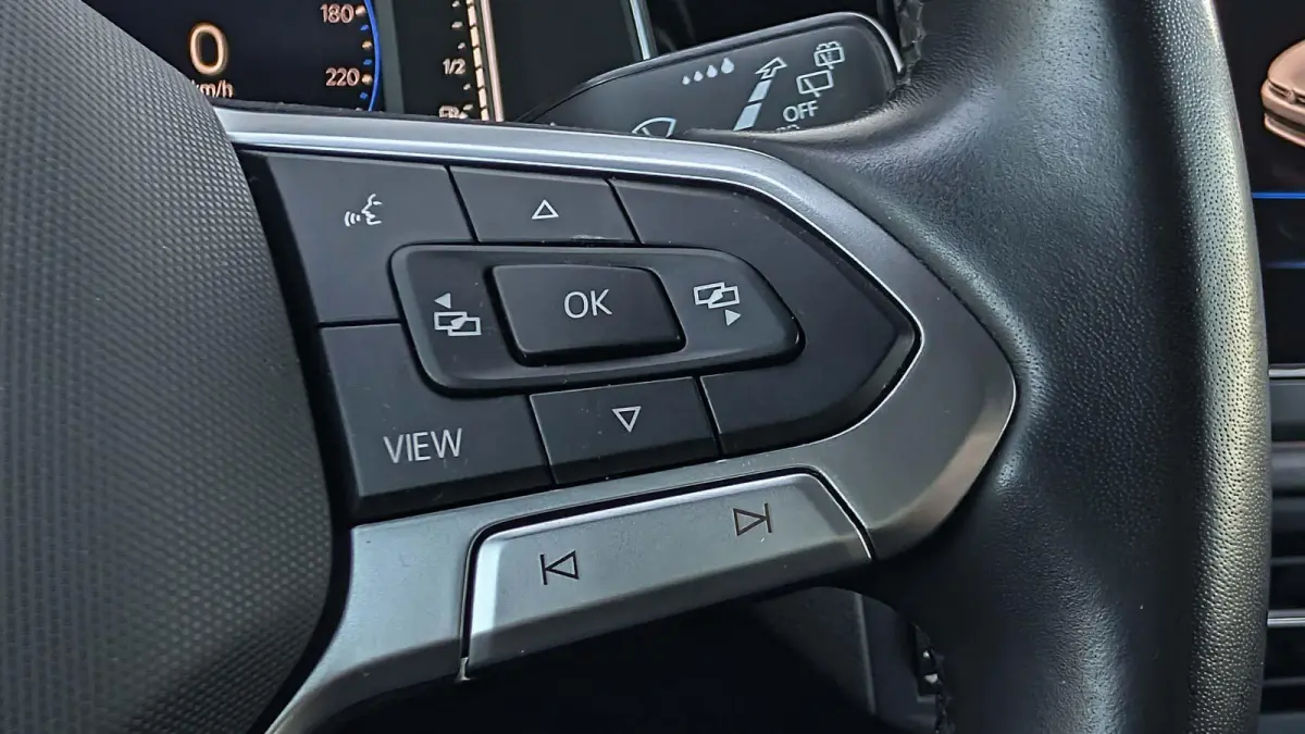 1.0 TSI 110pk DSG R-Line | App Connect | Stoelverwarming | Camera