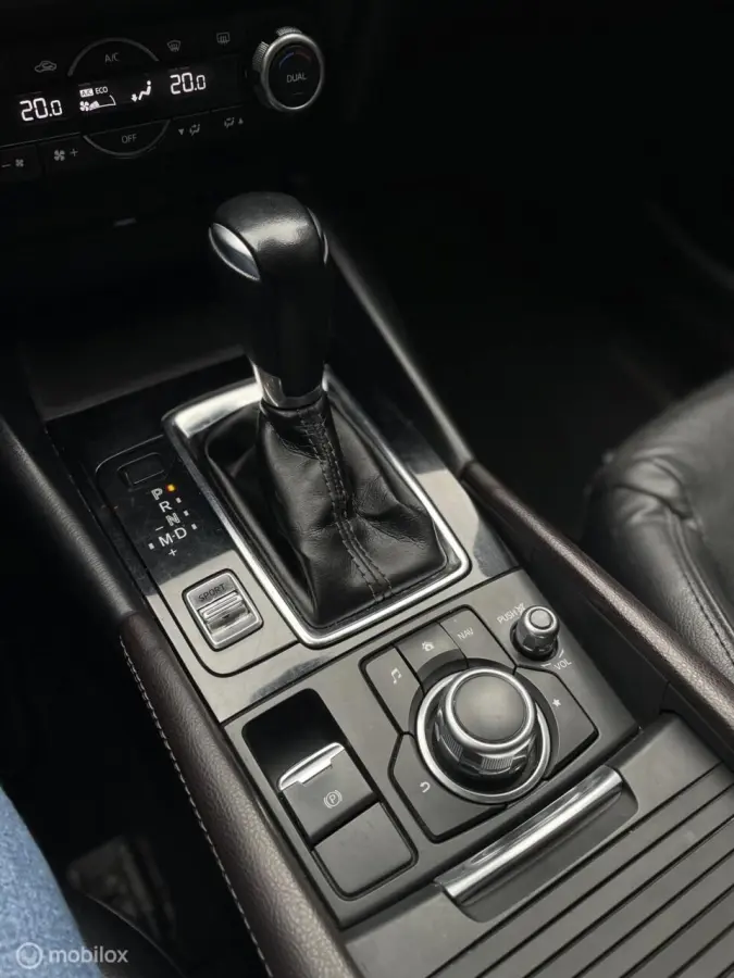 2.0 SkyActiv-G 120 GT-M Automaat | Leder | CarPlay | HUD | PDC | Trekhaak| BOSE | Xenon |