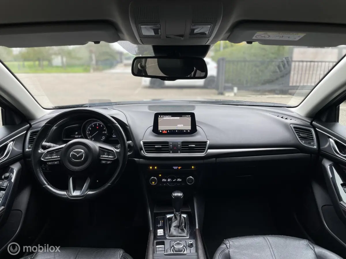 2.0 SkyActiv-G 120 GT-M Automaat | Leder | CarPlay | HUD | PDC | Trekhaak| BOSE | Xenon |