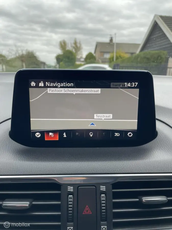2.0 SkyActiv-G 120 GT-M Automaat | Leder | CarPlay | HUD | PDC | Trekhaak| BOSE | Xenon |
