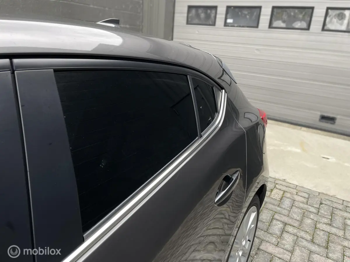 2.0 SkyActiv-G 120 GT-M Automaat | Leder | CarPlay | HUD | PDC | Trekhaak| BOSE | Xenon |