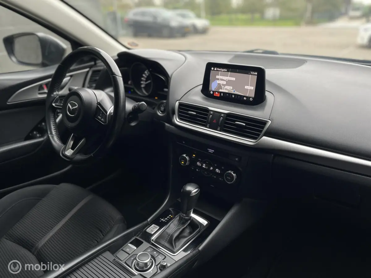 2.0 SkyActiv-G 120| Automaat | Trekhaak | PDC | Xenon | Lichtmetaal |