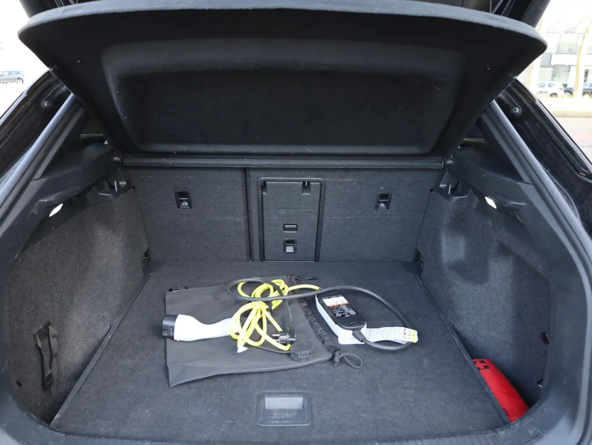 GTX 4Motion 77 kWh 220KW | Warmtepomp | 360° | Head-up | Elek.Kofferklep | Adaptive Cruise | Stoel&Stuurverwarming |