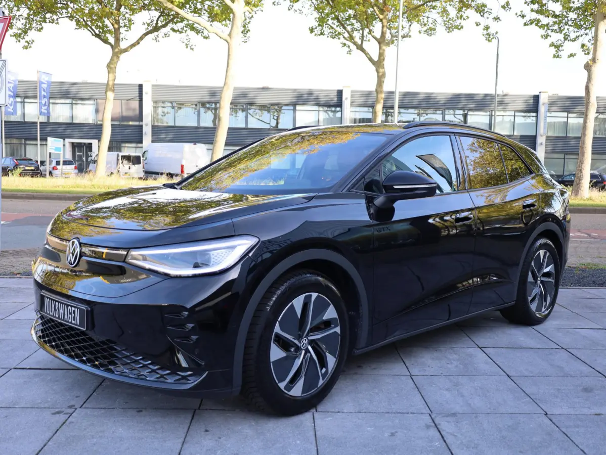 GTX 4Motion 77 kWh 220KW | Warmtepomp | 360° | Head-up | Elek.Kofferklep | Adaptive Cruise | Stoel&Stuurverwarming |