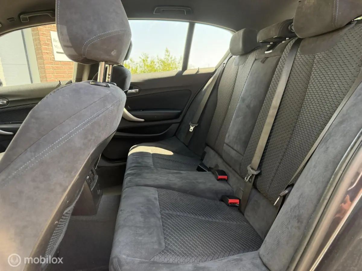 116i LCI High Executive M-Sport Dealer Ond. Keyless Climate