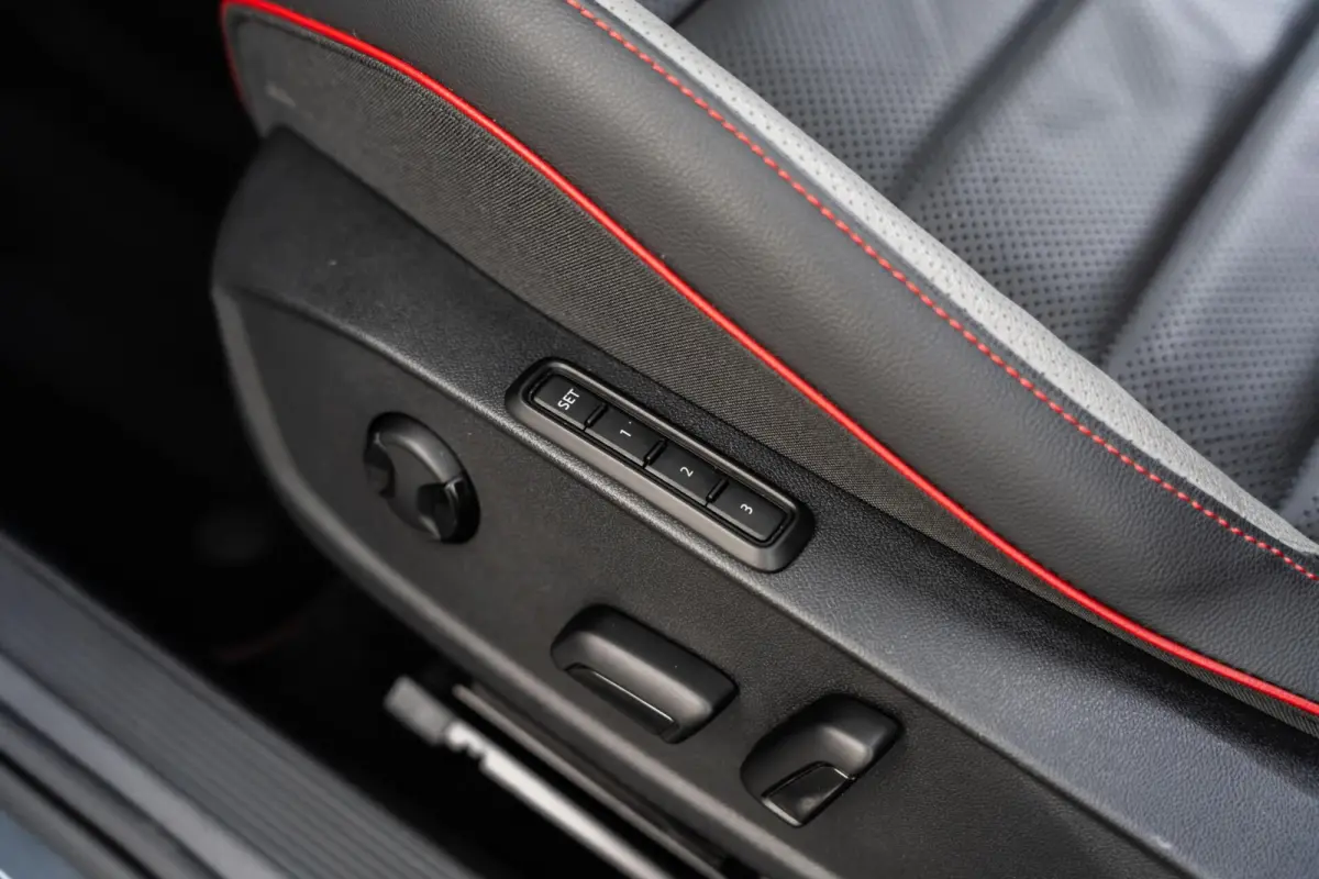 2.0 TSI GTI Clubsport Pano HK DSG Akra Vol