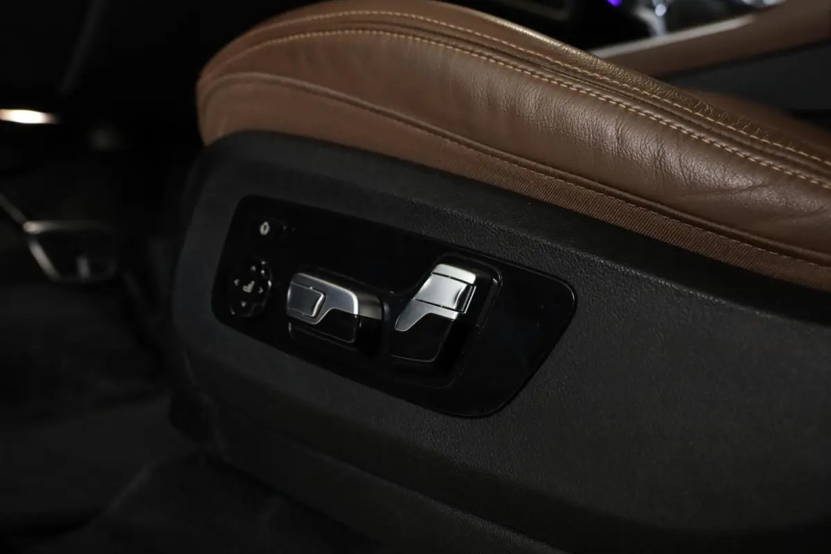 xDrive45e M-Sport|Pano|HUD|360|Dealer|Stuurverwarming|
