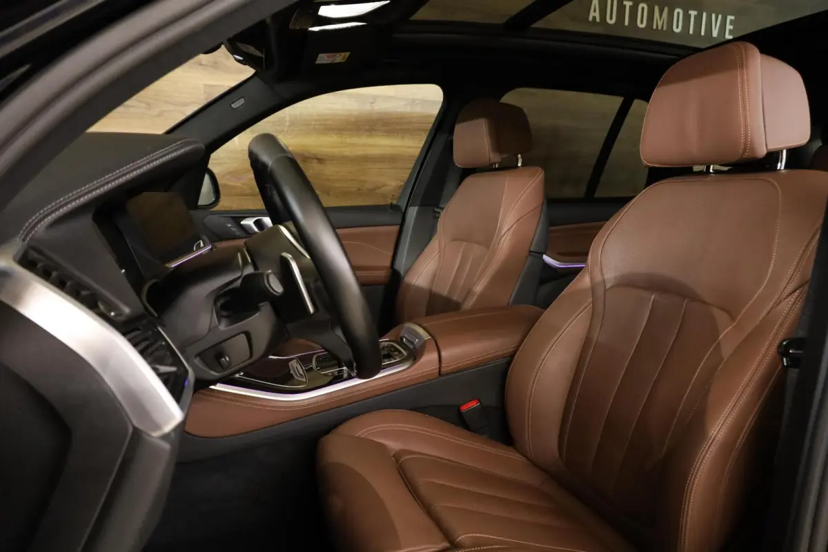 xDrive45e M-Sport|Pano|HUD|360|Dealer|Stuurverwarming|