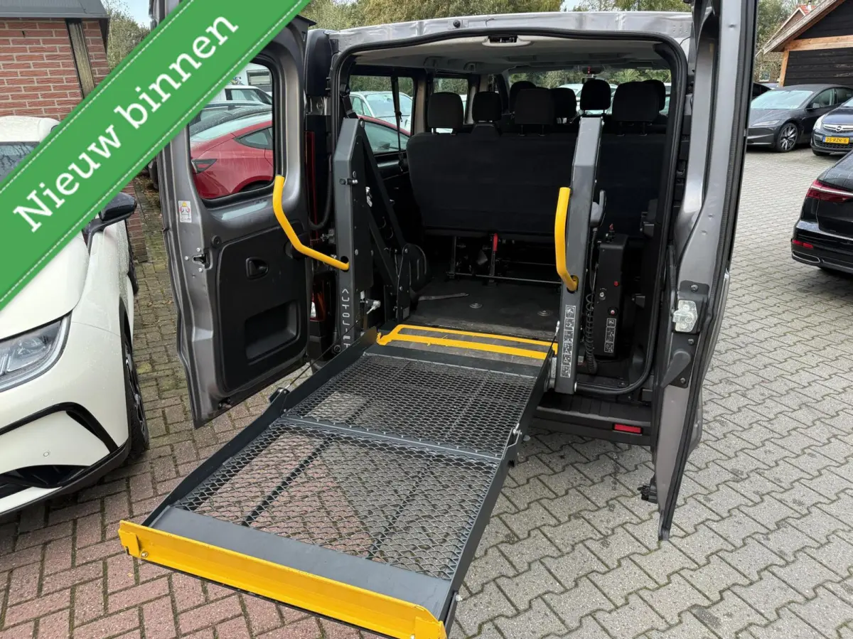 1.6 CDTI L2H1 9 PERS ROLSTOELLIFT *ALL-IN PRIJS*