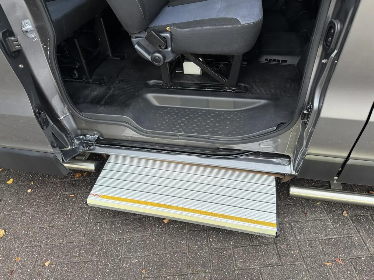 1.6 CDTI L2H1 9 PERS ROLSTOELLIFT *ALL-IN PRIJS*