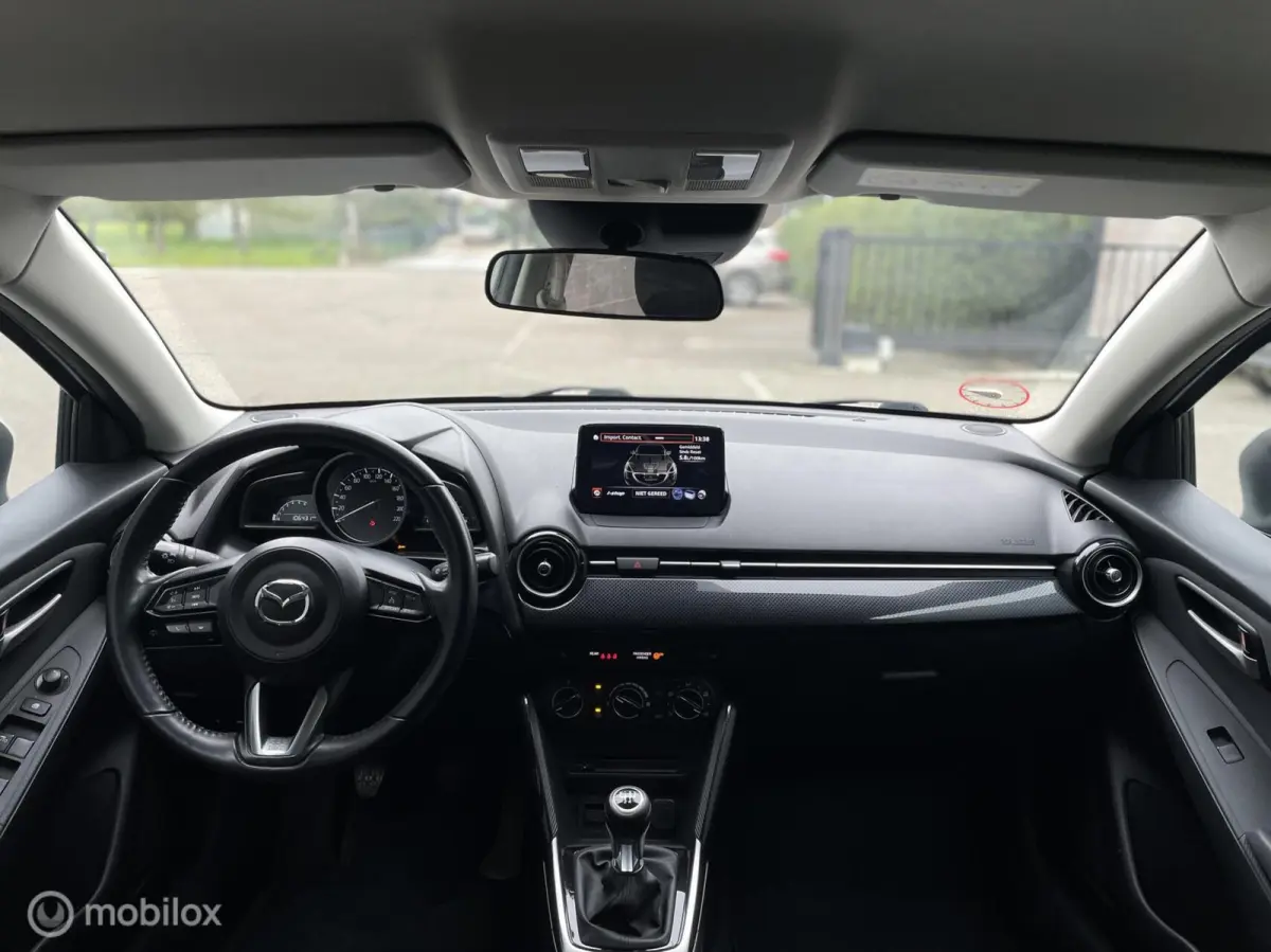 1.5 Skyactiv-G Niseko | AIRCO | Trekhaak | PDC | Lichtmetaal | Lage KM-stand |