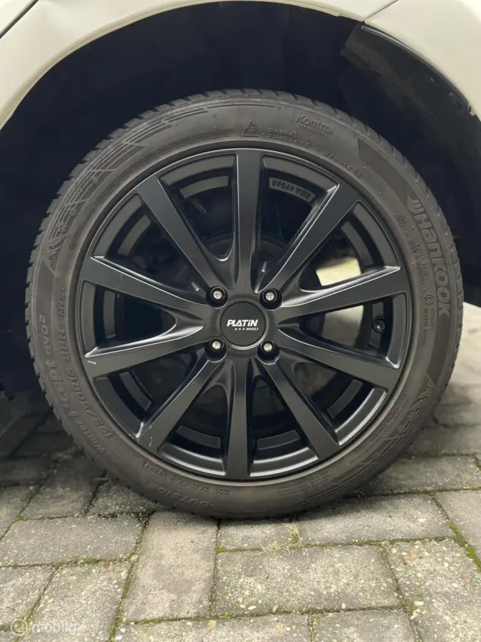 1.5 Skyactiv-G Niseko | AIRCO | Trekhaak | PDC | Lichtmetaal | Lage KM-stand |
