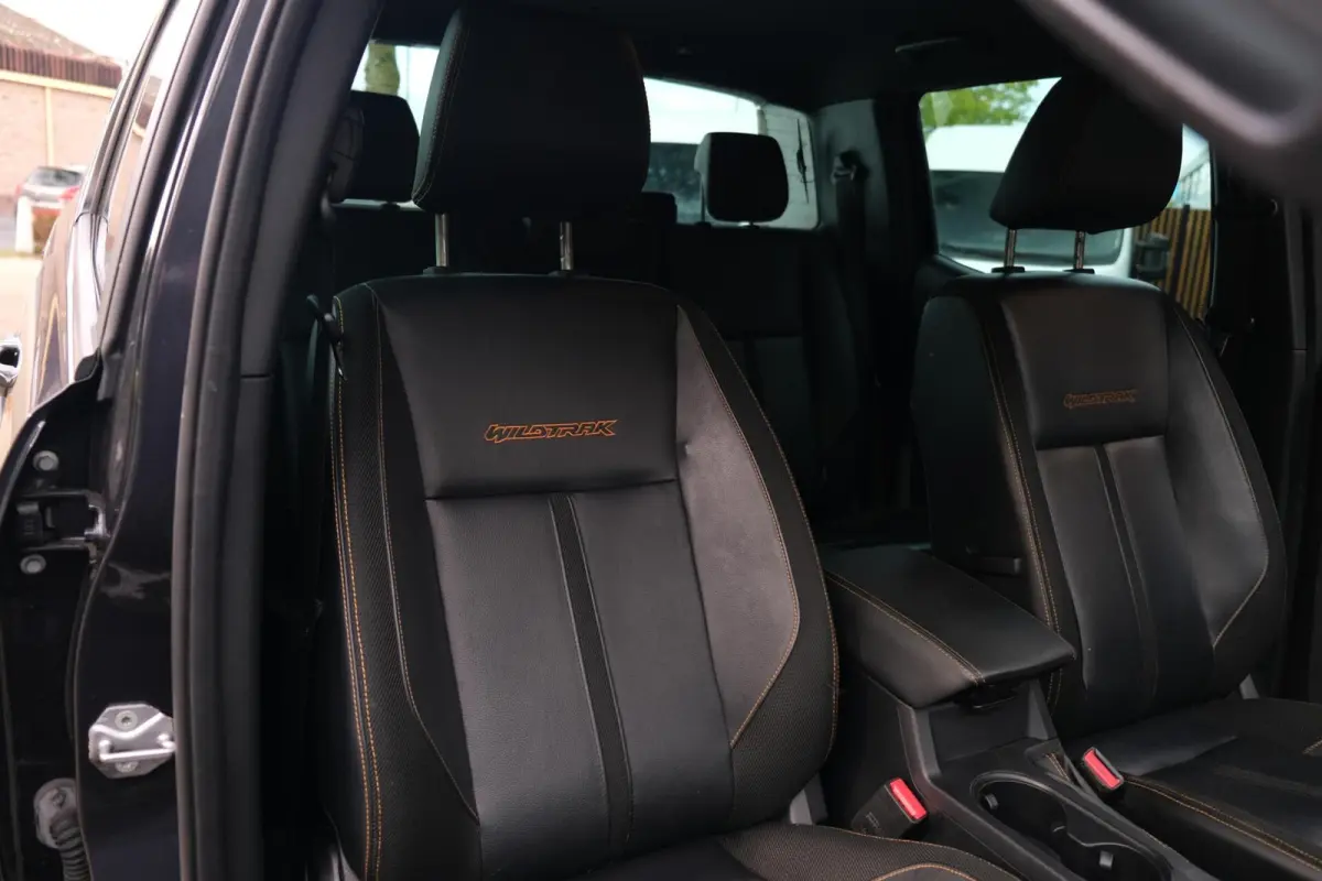 2.0 Bi-turbo Wildtrak Supercab|5-Zits|Marge|ACC|Carplay|Camera|Keyless|4x4|LaneAssist|Standkachel|Trekhaak|