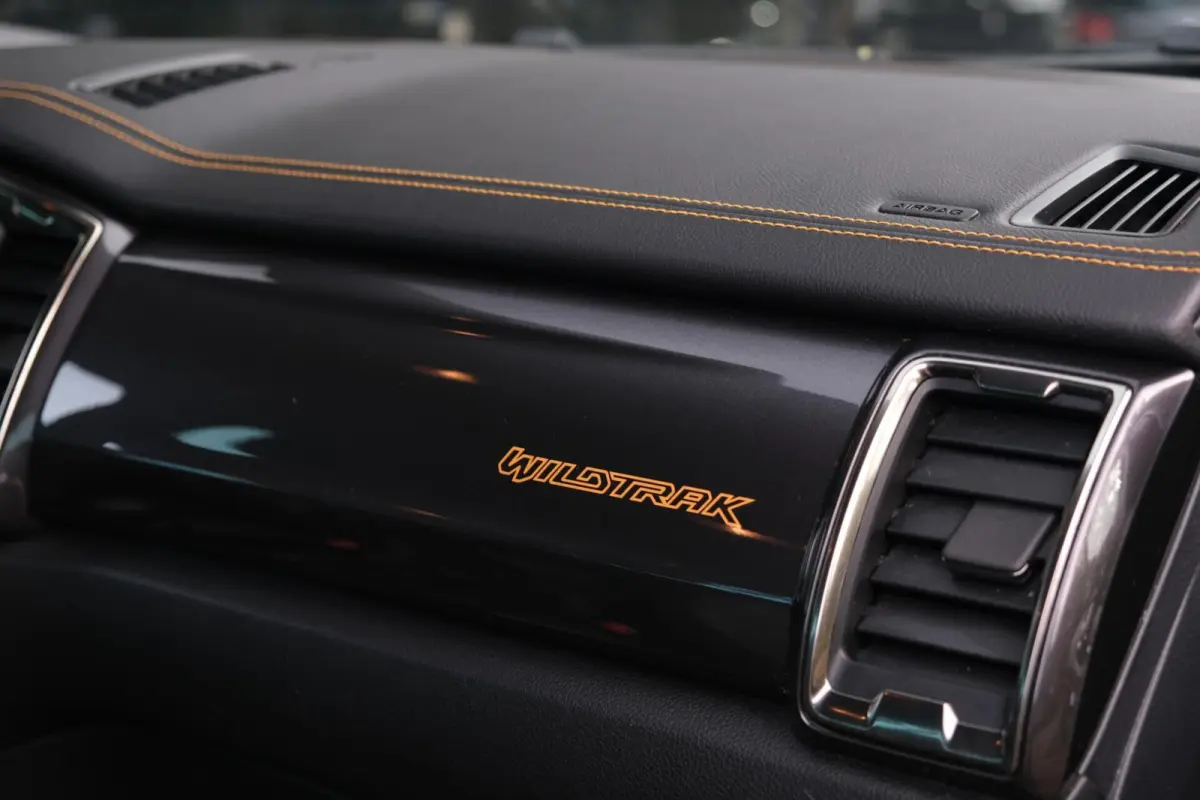2.0 Bi-turbo Wildtrak Supercab|5-Zits|Marge|ACC|Carplay|Camera|Keyless|4x4|LaneAssist|Standkachel|Trekhaak|
