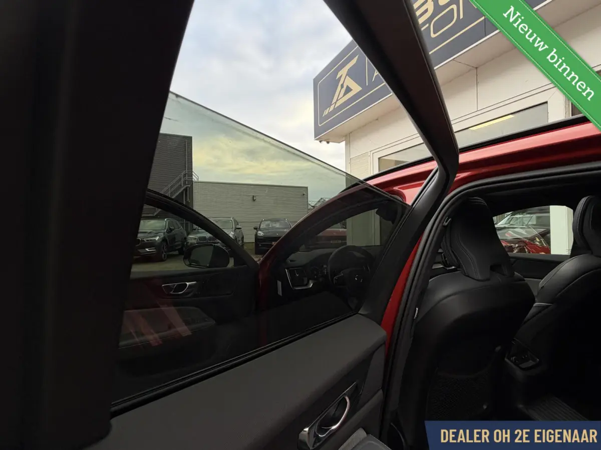 2.0 T8 AWD R-Design BTW Panorama 360gr Head-up