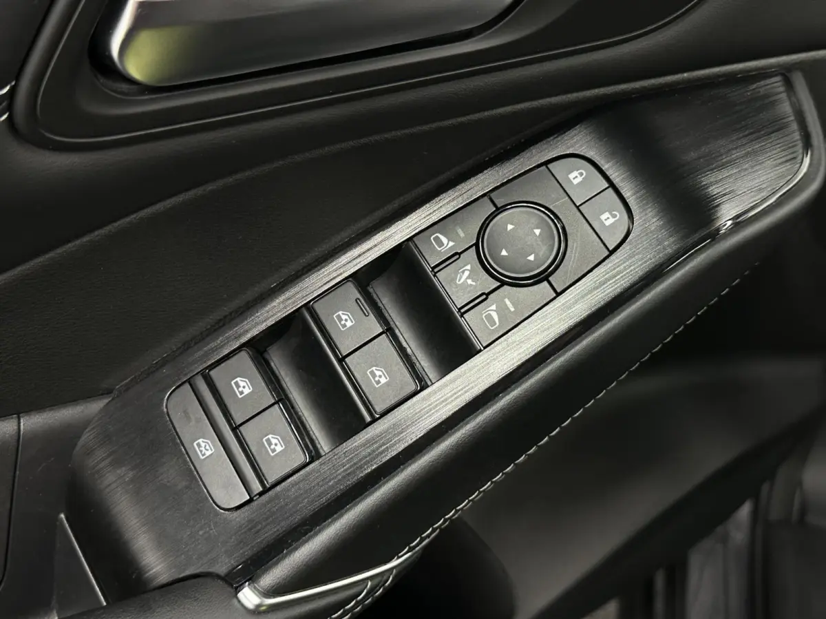 1.3 MHEV Xtronic N-Connecta 360 CAMERA PANO NAVI CARPLAY ADAPTIEF CRUISE.