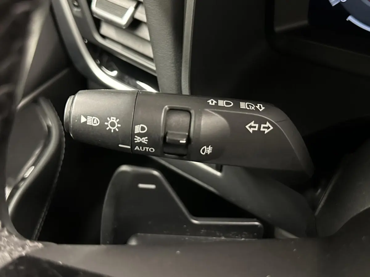 1.3 MHEV Xtronic N-Connecta 360 CAMERA PANO NAVI CARPLAY ADAPTIEF CRUISE.