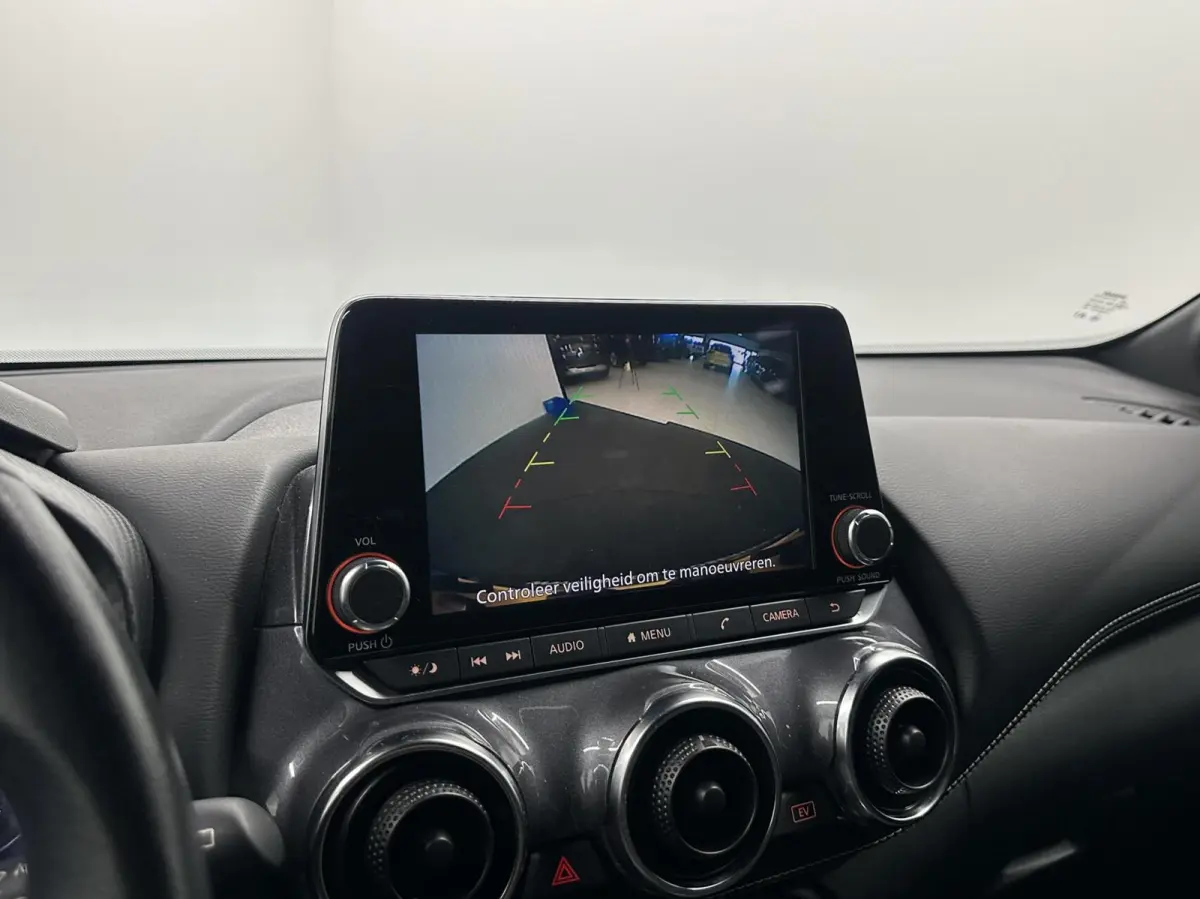 1.6 Hybrid N-Connecta CAMERA CARPLAY NAVI ECC CRUISE.
