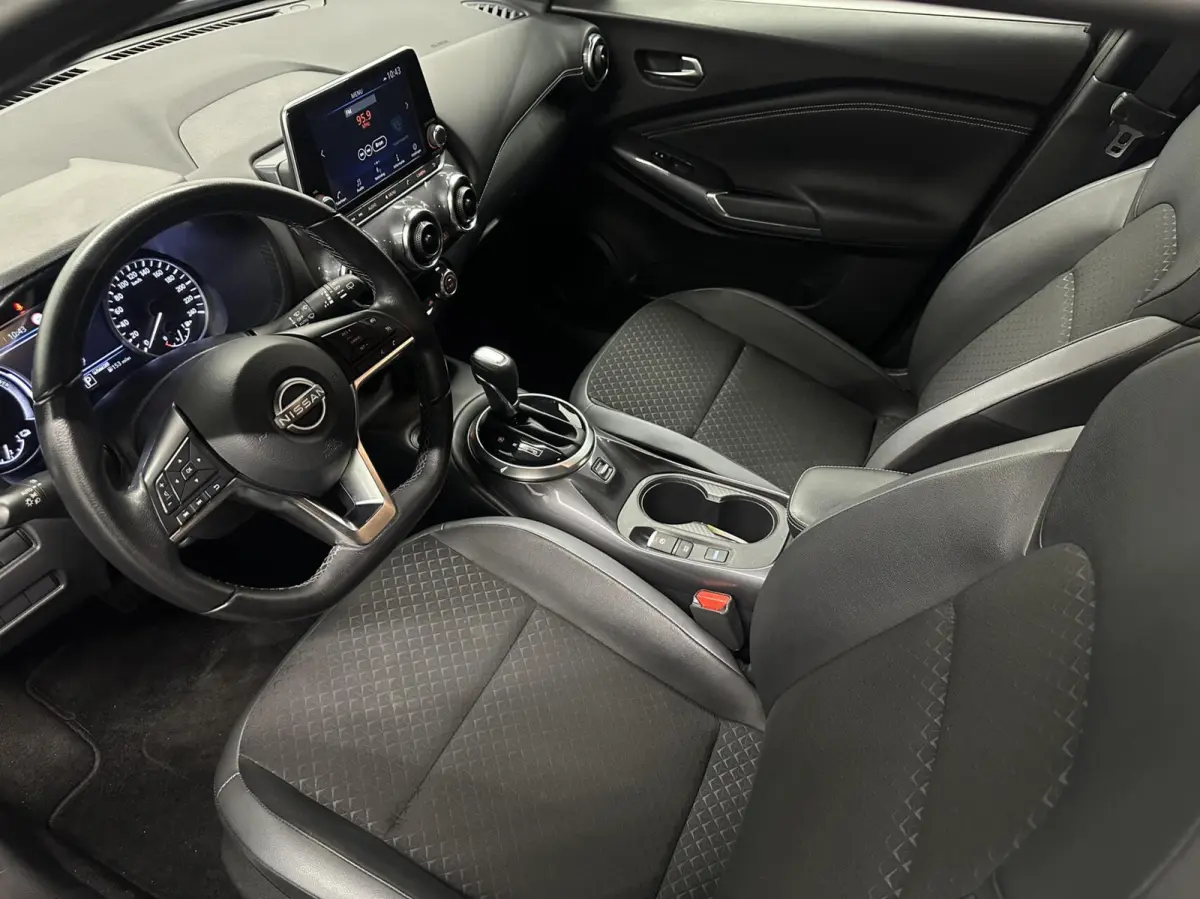 1.6 Hybrid N-Connecta CAMERA CARPLAY NAVI ECC CRUISE.