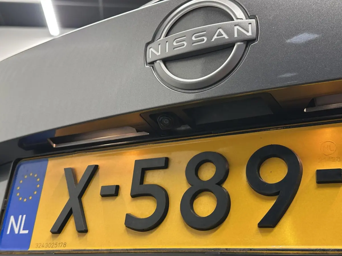 1.6 Hybrid N-Connecta CAMERA CARPLAY NAVI ECC CRUISE.