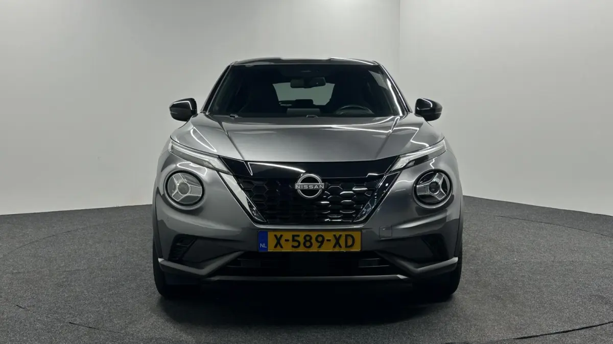 1.6 Hybrid N-Connecta CAMERA CARPLAY NAVI ECC CRUISE.