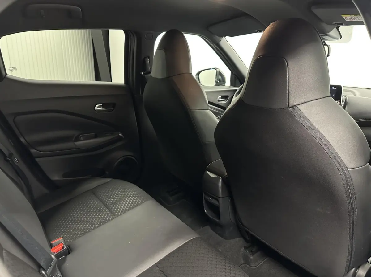 1.6 Hybrid N-Connecta CAMERA CARPLAY NAVI ECC CRUISE.