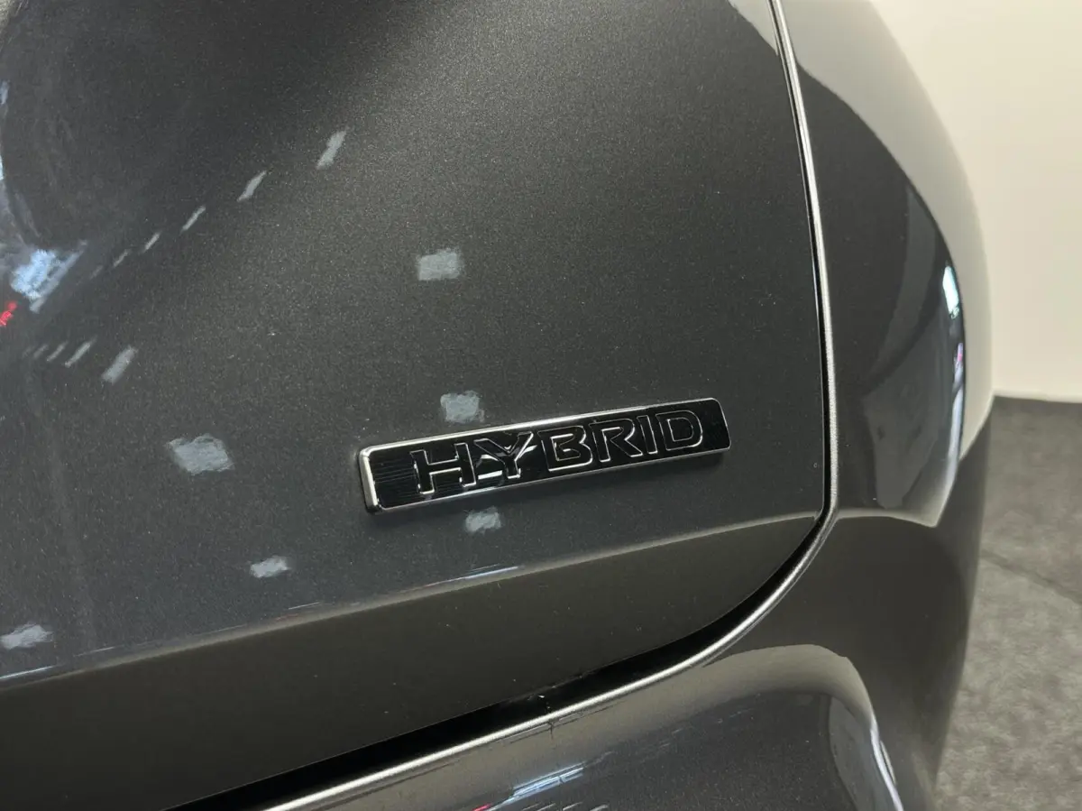 1.6 Hybrid N-Connecta CAMERA CARPLAY NAVI ECC CRUISE.