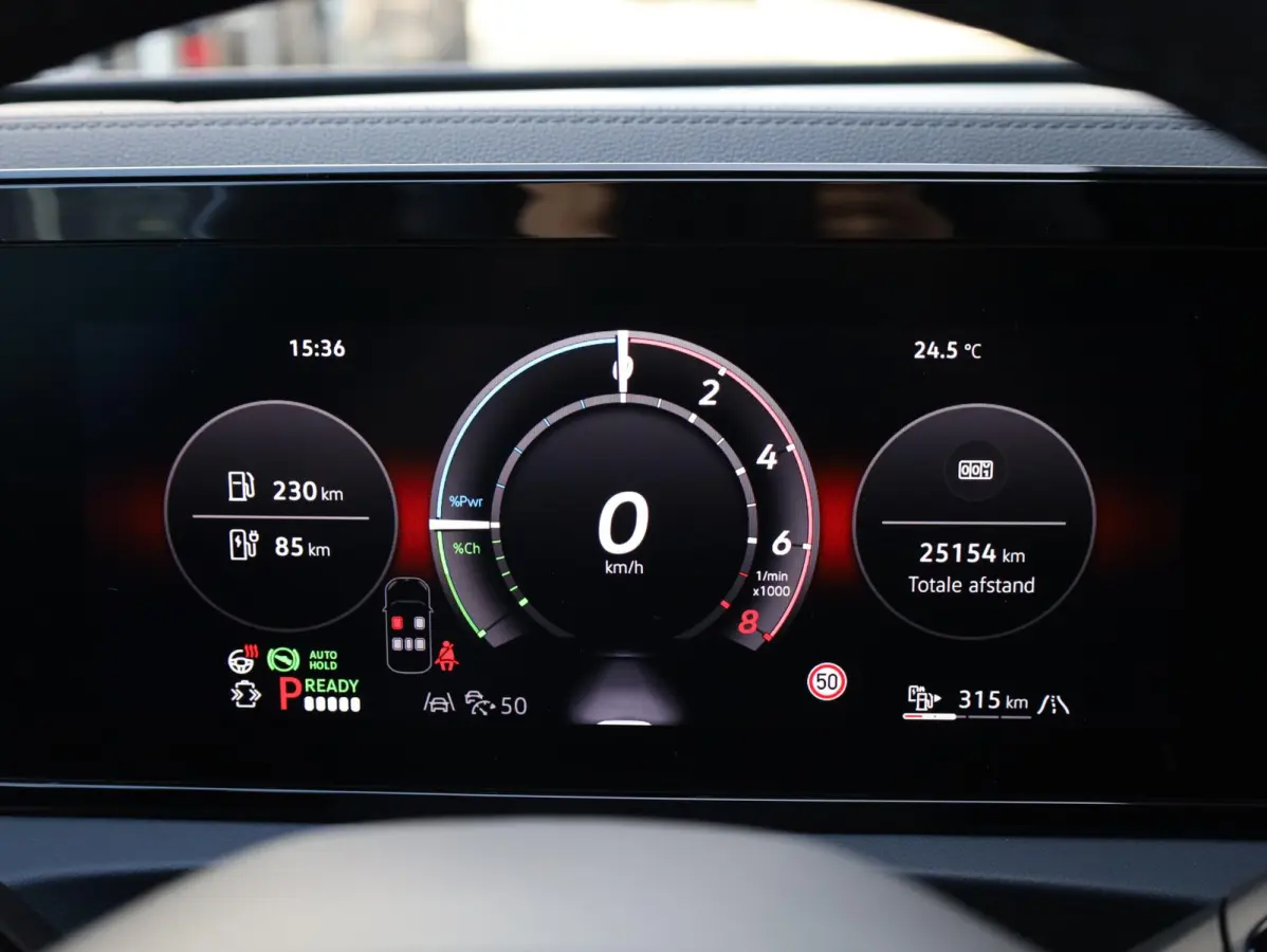 1.5 eHybrid R-Line 272PK | Full Options | Panodak | 21" Inch | Leer | H&K | 360° | Black Style | Head-up | Memory | Stoel Ventilatie | Elektrische kofferklep | Garantie 2030 |