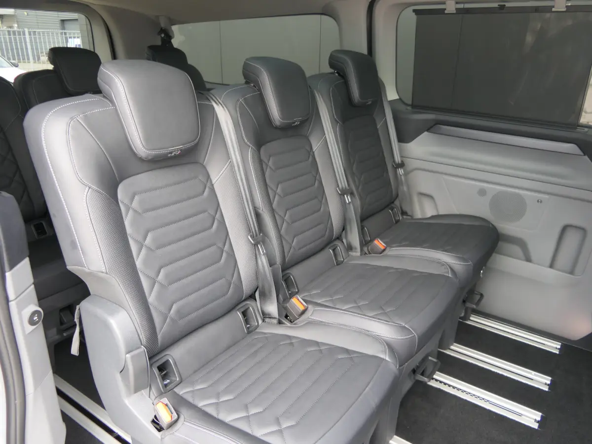 Tourneo 340 2.5 PHEV L2H1 Titanium X | Black Pack | Luxury | Panoramadak | 360 Camera | AGR Stoel | Leder | Adaptive LED | BLIS | Adaptive Cruise | B&O Audio