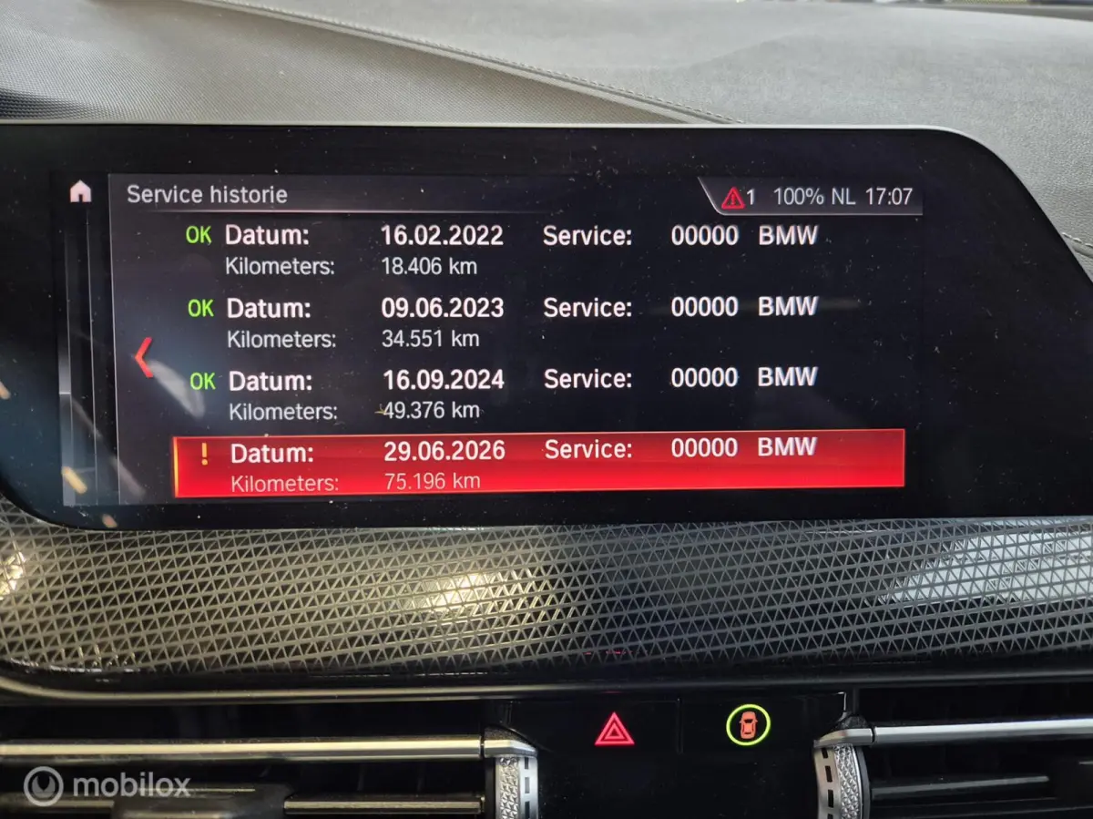 118i Executive Sportline Panoramadak Trekhaak